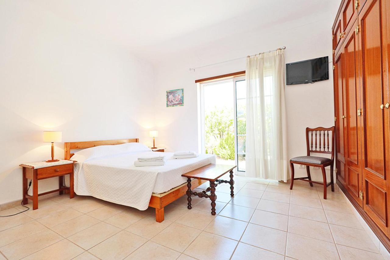 A66 - Pedra Alcada Stays Bedroom Lagos Exterior photo